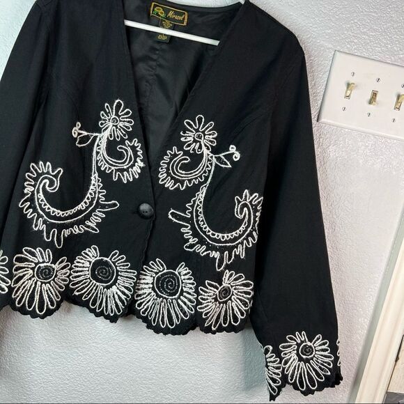 Vintage Marisol Womens Blazer Black White Floral Crop Length White Size L - Picture 5 of 11